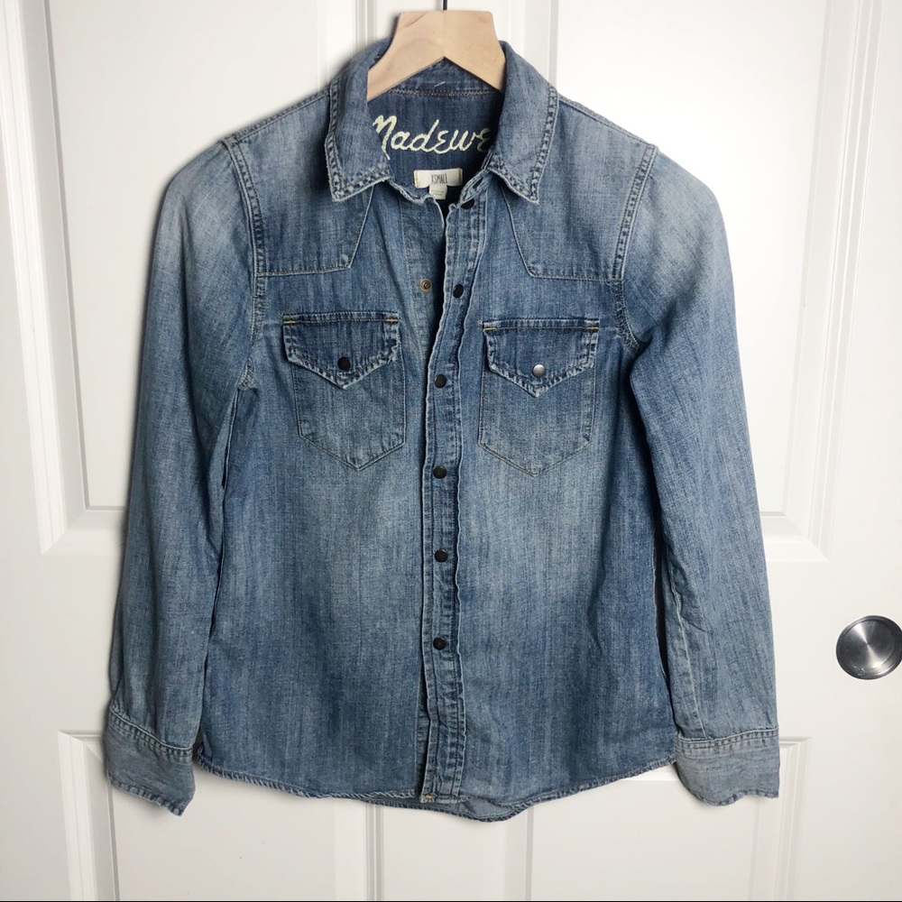 Madewell Denim Shirt size XS Long Sleeve